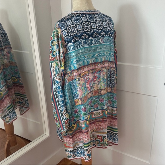 Johnny Was 100% Silk Oversized Tunic - Picture 6 of 9